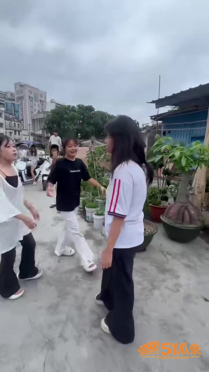 精神小妹 普宁中学围相关图片6