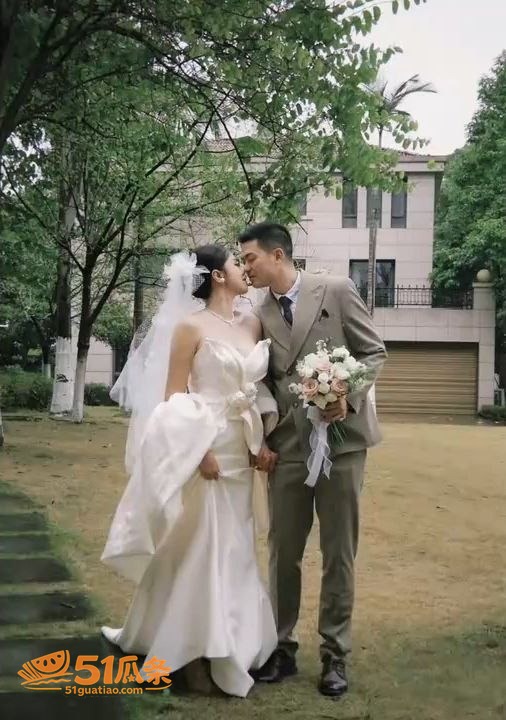 谭竹 二婚丈夫持刀上相关图片6