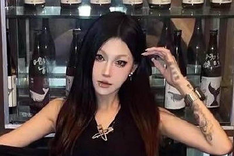 深圳龙岗五和酒吧女 DJ小赛 下海被爆3000元无套内射
