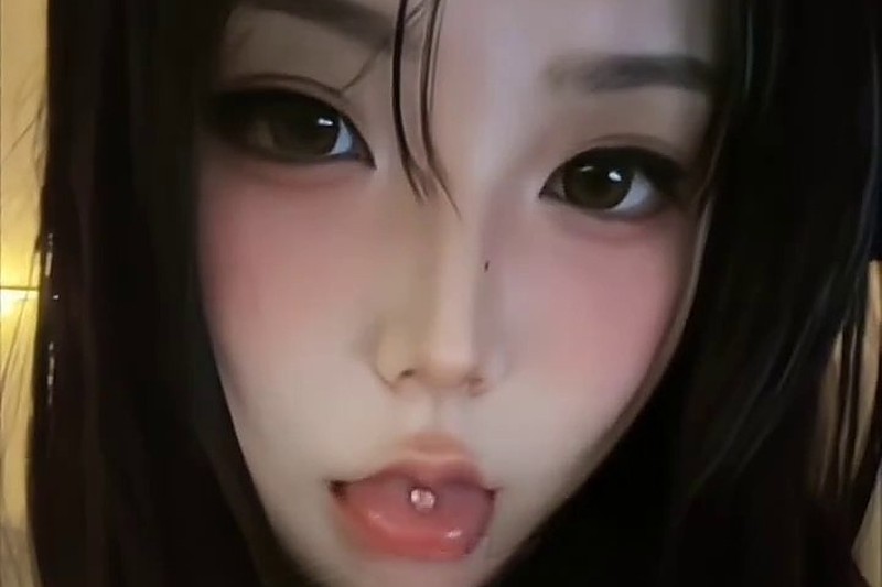 豚豚 天然巨乳大学生 绝美私密照流出