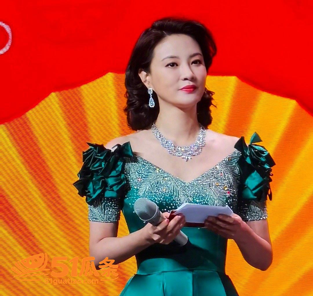 刘芳菲 性贿赂传闻曝相关图片3