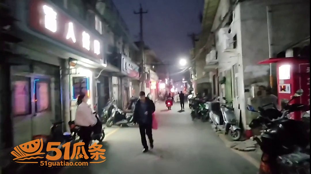 贵阳少妇 街头按摩店相关图片5