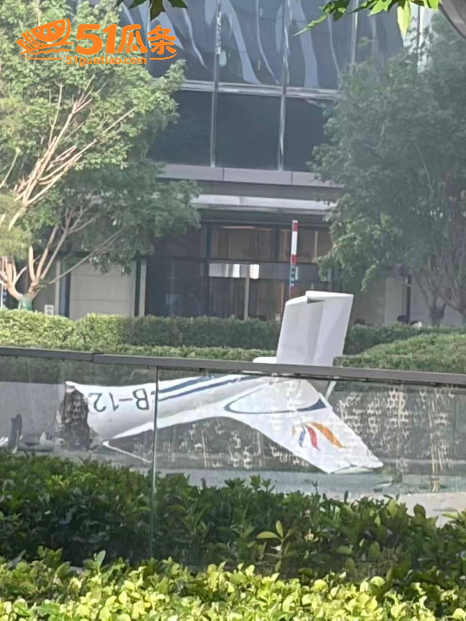 刘俊华 机长单飞偏离相关图片1