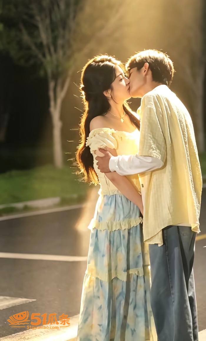 钟宇飞 接拍富婆导演相关图片16