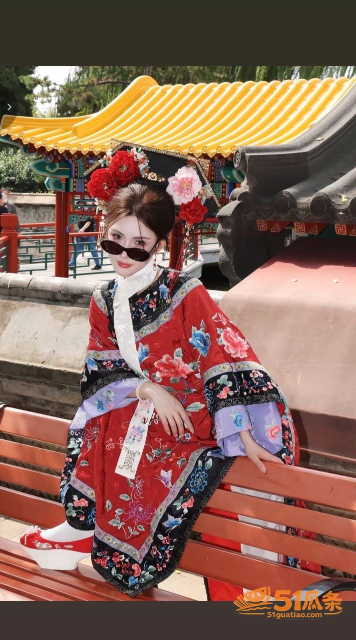 周子冉 早年定制视频相关图片2