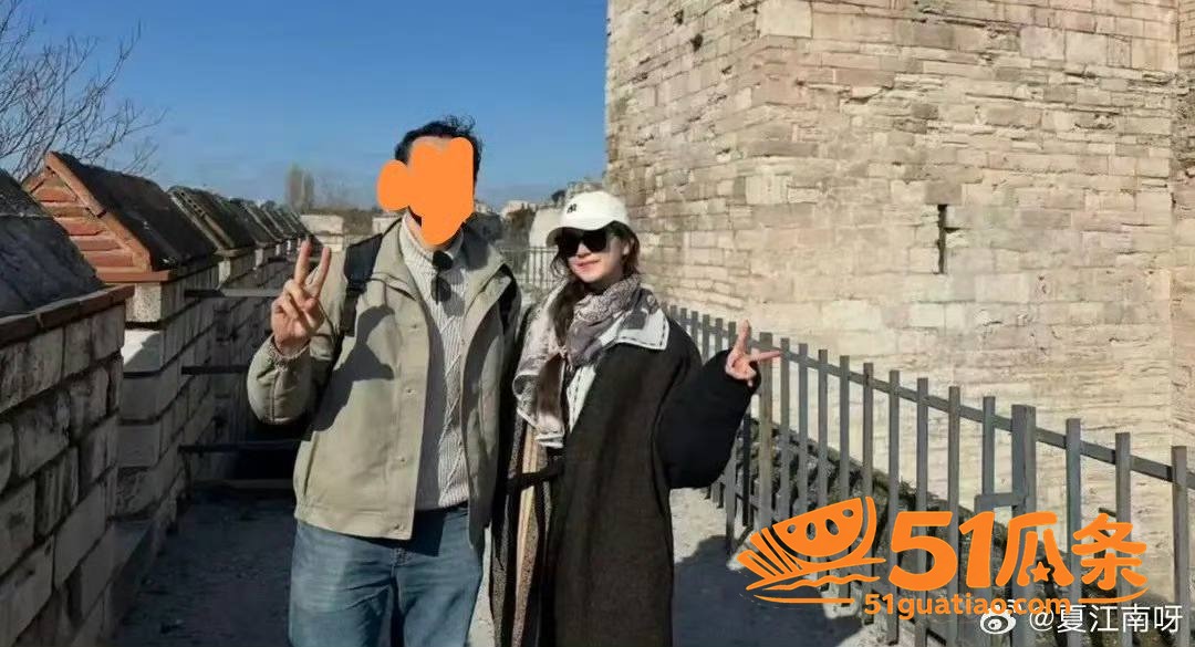 陈思诚 带小21岁女相关图片10