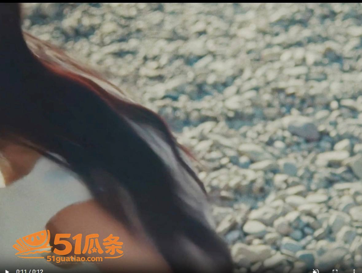 Jennie 新MV相关图片9