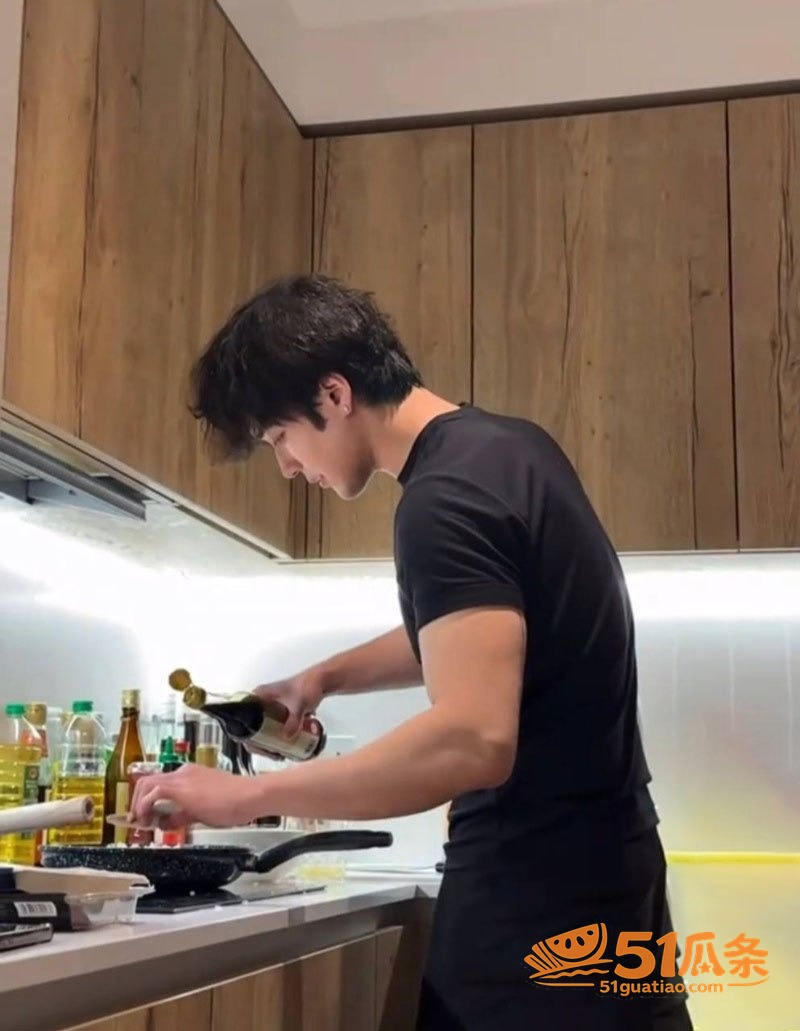 JASON吴 假扮京相关图片30