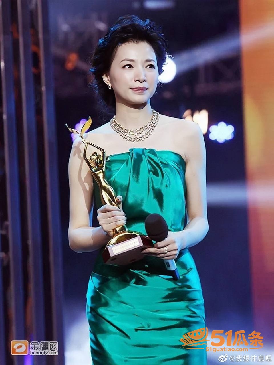 董卿 知三当三赴美生相关图片26