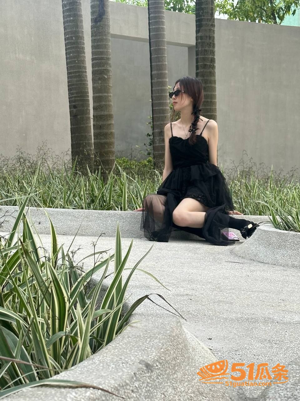眼镜婊 叶梓晴 武汉相关图片2