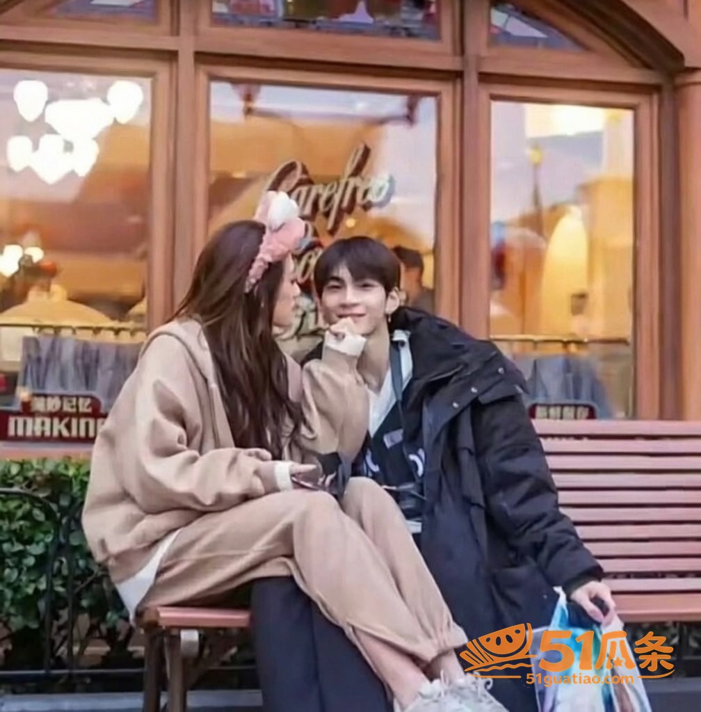 夏睿涵 彭鹏 隐婚出相关图片7