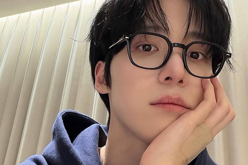 韩国顶级男团ATEEZ 丁润浩 恋情反转 前女友控诉住进ICU对方却在舞台闪耀