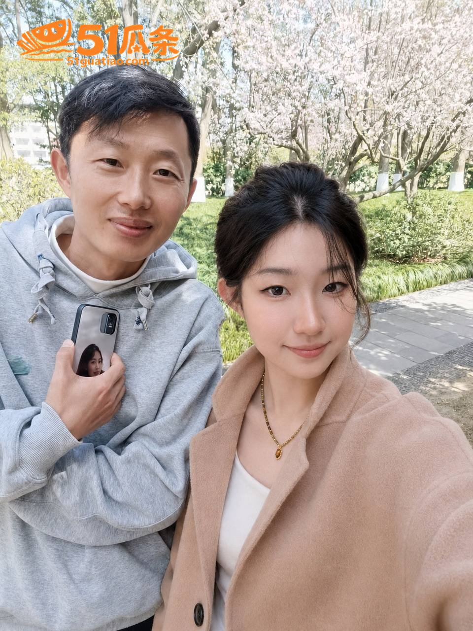 尹忠 妻子癌症去世后相关图片3
