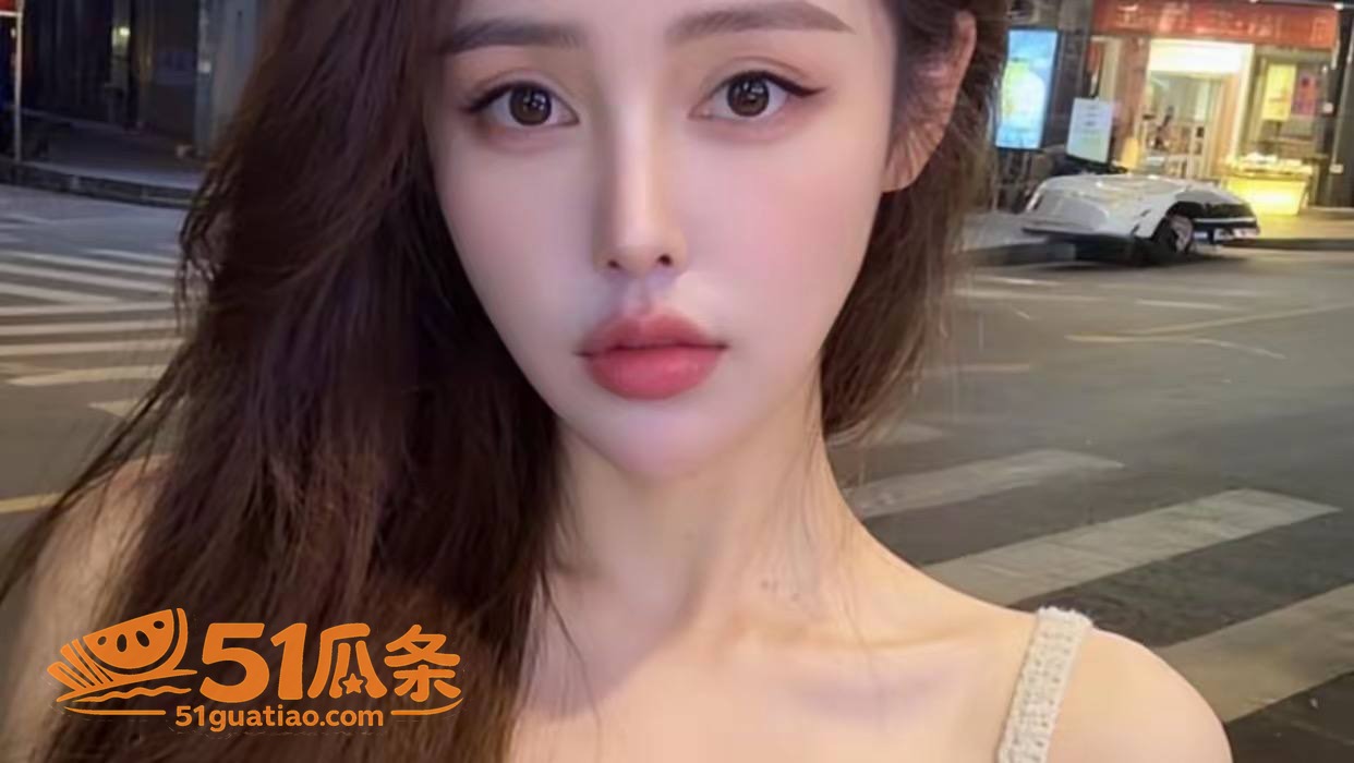 网红六六 电梯教唆儿相关图片1