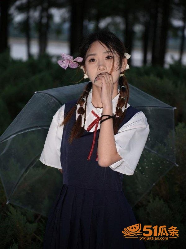 王雨欣 校园私密视频相关图片6