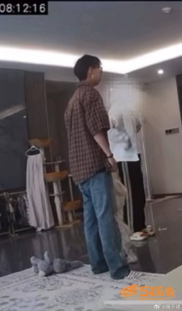 女同出轨 讲真 暴力相关图片28